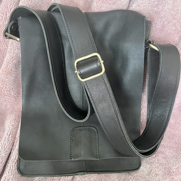 Italian leather handbag - Picture 1 of 8